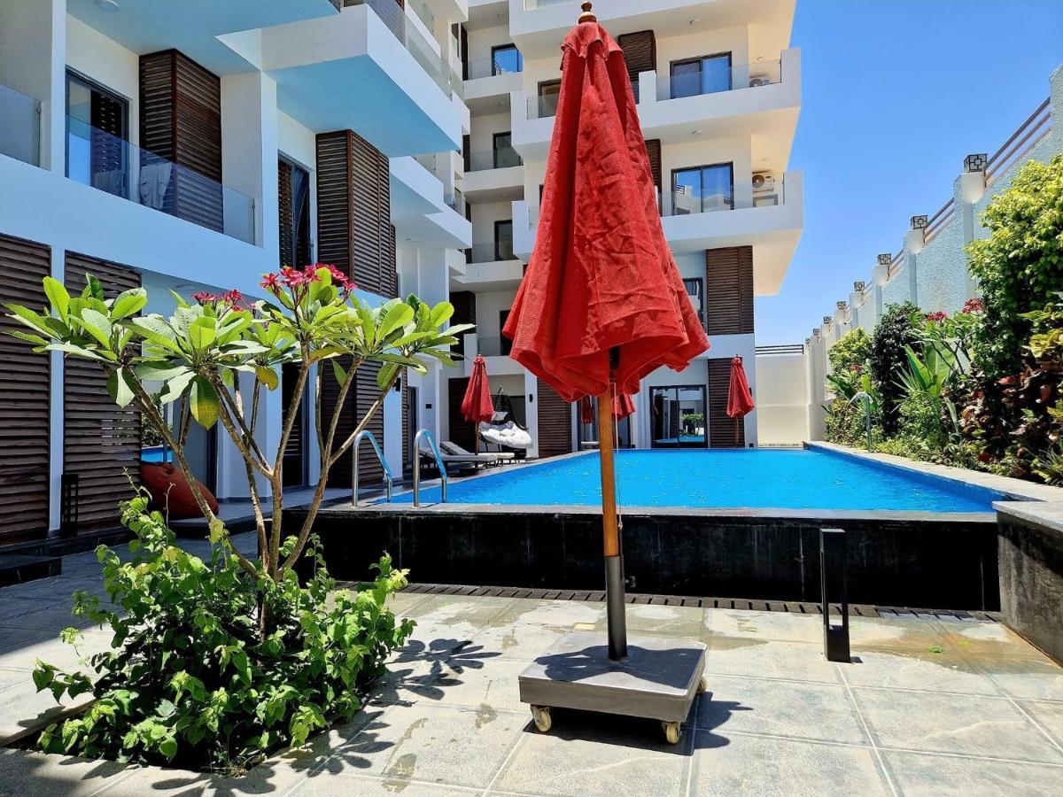 Sanctuary Sunlit Hurghada Haven With 4 Pools, Rooftop Sunsets & Gourmet Bites Steps Away Extérieur photo
