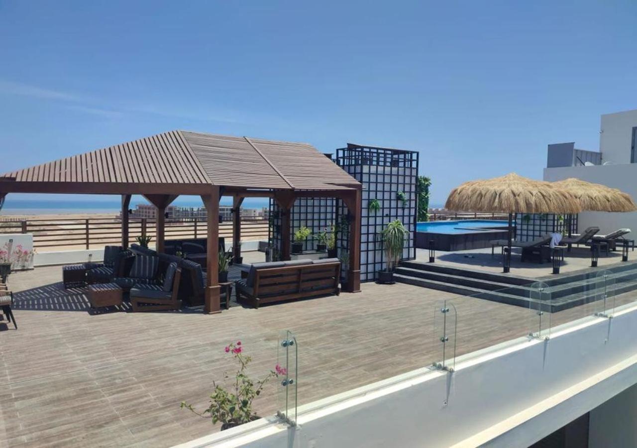 Sanctuary Sunlit Hurghada Haven With 4 Pools, Rooftop Sunsets & Gourmet Bites Steps Away Extérieur photo